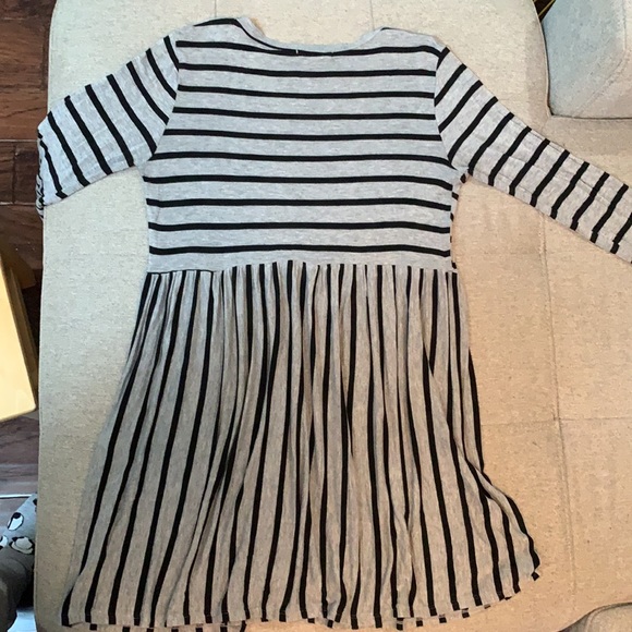 Striped Tunic Dress - Picture 4 of 4